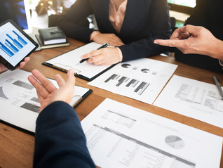 泰康基金深入推进“守住钱袋子·过好幸福年”投资者教育活动，多措并举守护“一老一小”群体