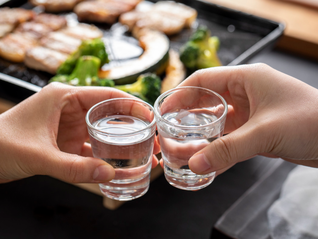 泰康港股通大消费指数(A类:006786;C类:006787)跟踪指数涨再度涨超1%，春节旺季叠加促消费政策，大消费板块配置价值凸显