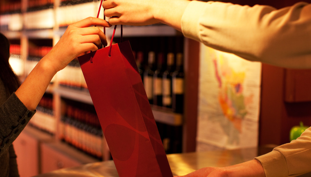 华夏中证细分食品饮料产业主题ETF,食品饮料,华夏中证细分食品饮料产业主题交易型开放式指数证券投资基;马年春节;中央与地方政策;促消费举措