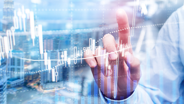 易方达中证石化产业ETF,石化ETF,基础化工,易方达中证石化产业交易型开放式指数证券投资基金,51;化工行业ETF易方达;516570;持续走强;上涨2.17%;1月;石油化工行业;价差改善;盈利景气回暖