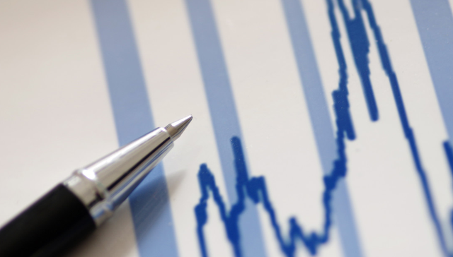 华夏中证半导体材料设备主题ETF,半导材料,半导体,华夏中证半导体材料设备主题交易型开放式指数证券投;半导体设备ETF华夏;562590;成交额超1亿元;冲击3连涨;指数设备材料含量超80%