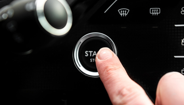 智能驾驶,智能汽车,华泰柏瑞中证智能汽车主题交易型开放式指数证券投资基金,516520,516520;特斯拉无人车;下线;智驾产业;智能驾驶ETF(516520);资金布局