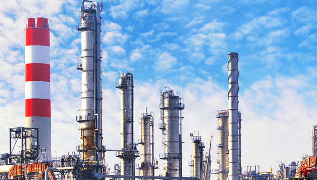 霍尔木兹海峡;石油石化板块;汇添富中证油气资源ETF发起式联接C(023145);季报解读