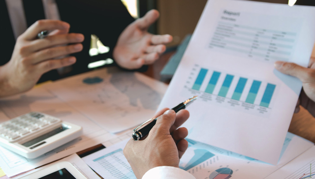 易方达中证石化产业ETF,石化ETF,基础化工,易方达中证石化产业交易型开放式指数证券投资基金,51;化工行业ETF易方达;516570;市场交投活跃;最新规模;份额创新高