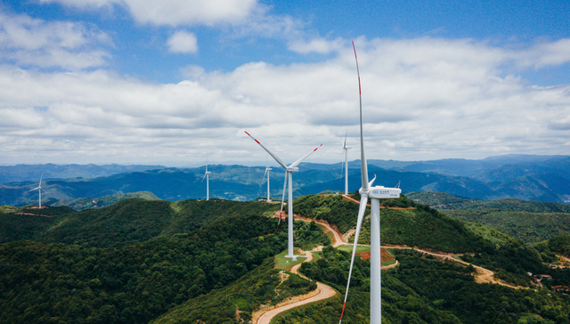 易方达恒生A股电网设备ETF,电网E,电力设备及新能源,易方达恒生A股电网设备交易型开放式指数证券投;电网设备ETF易方达;560390;盘中涨超4%;北美电网扩容;电力设备景气逻辑