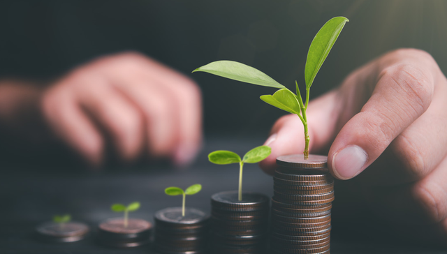 华夏中证农业主题ETF,农业,畜牧业,华夏中证农业主题交易型开放式指数证券投资基金,516810,5;农产品;基础物质资产;价值锚定;农业ETF华夏(516810);宏观表征属性