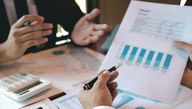 南方恒生科技(QDII-ETF),科技恒指,传媒,南方恒生科技交易型开放式指数证券投资基金(QDII;港股;南方基金;恒生科技ETF南方(520570);连续反弹行情;红盘上扬