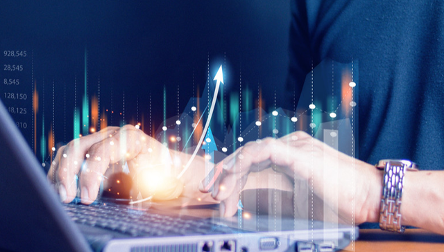 给广告做「脑电图」：明略科技(2718.HK)AdEff 为什么又快又准？