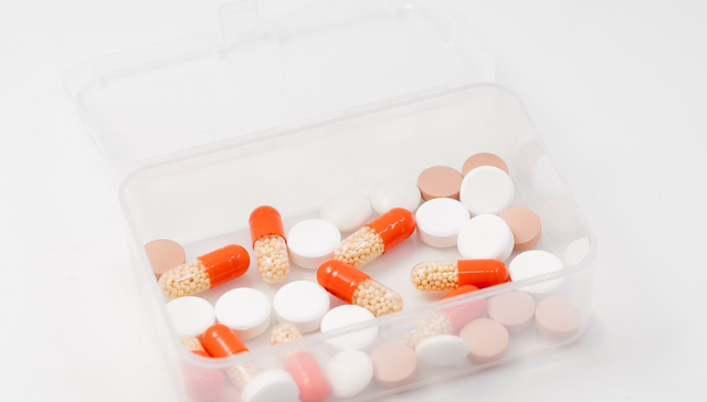 汇添富国证港股通创新药ETF,港股通创新药ETF,创新药,汇添富国证港股通创新药交易型开放式指数证券;君实生物;黏膜黑色素瘤药;专利;港股通创新药ETF(159570);机构评医药;政策定调升级;AI与出海双轮驱动