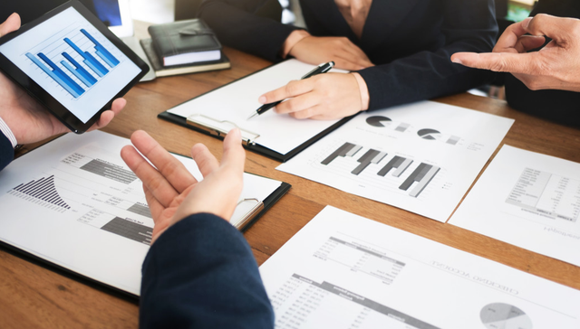 易方达中证A500ETF,A500ETF易方达,股票型宽指,易方达中证A500交易型开放式指数证券投;财报季;ETF;绩优股;一键布局