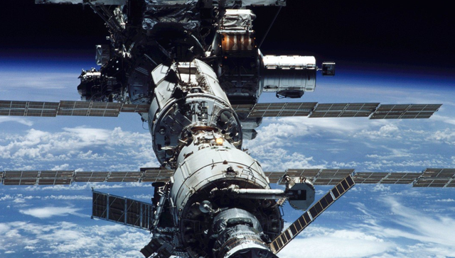 卫星ETF鹏华(563790)涨超2.7%，今日成功发射吉星高分07A02星等卫星