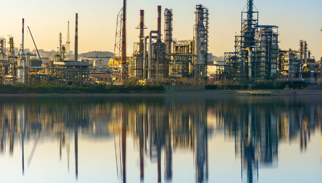 华夏中证石化产业ETF,石化ETF,基础化工,华夏中证石化产业交易型开放式指数证券投资基金,1597;乌苏合成生物产业;石化ETF华夏(159731);涨1.08%