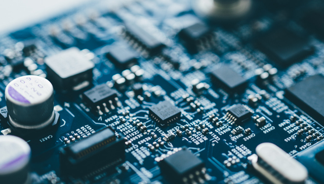 下游需求;半导体产业景气;南方基金郑晓曦;半导体投资机遇