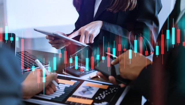 万家中证800自由现金流ETF,现金800,汽车,万家中证800自由现金流交易型开放式指数证券投资基;万家中证800自由现金流ETF;大中盘核心资产;100亿以下微盘股;现金流工具