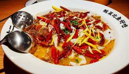 被资本宠坏的酸菜鱼，不香了？