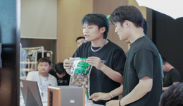 當(dāng)辛巴小楊哥們決定“退休”