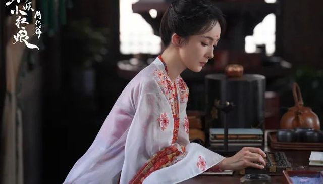 杨幂,刘诗诗,娱乐,影视产业