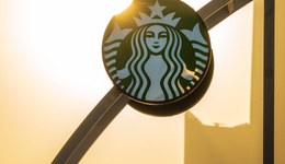 在價(jià)格戰(zhàn)下，星巴克拿到什么“劇本”？
