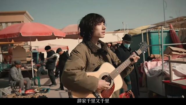 2025人类精神状态，都在复制粘贴里了