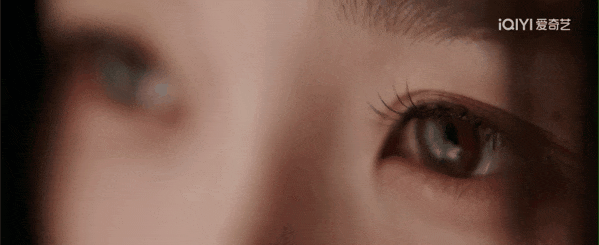 现偶新样本《双轨》如何做到难“戒断”?| 专访导演于中中-锋巢网