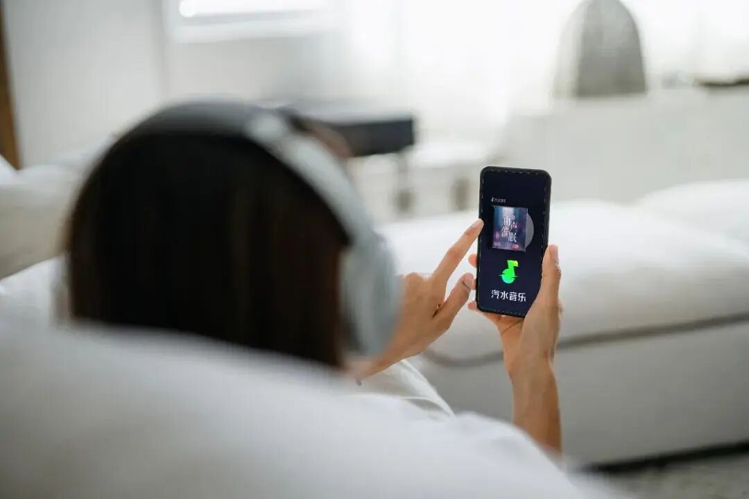 业绩增长，新专火爆，TME股价为何仍跌跌不休？-锋巢网