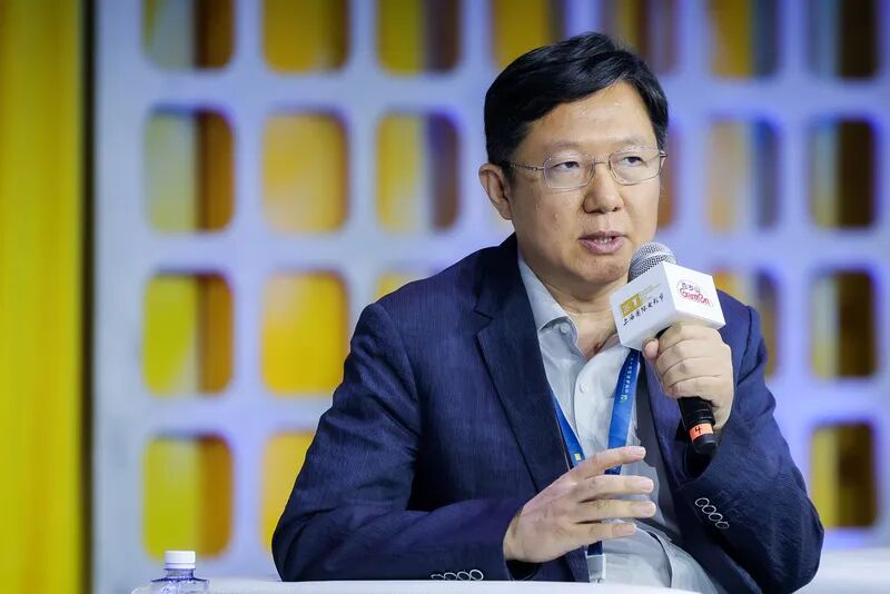 在上影节这场科技论坛,看明白电影工业AI时刻的共识、分歧与下一步-锋巢网