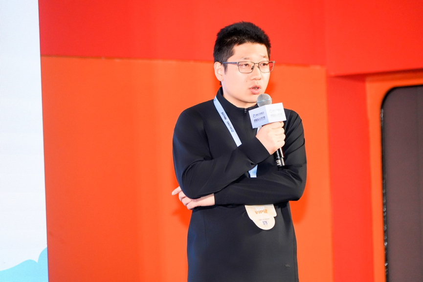 AI影视步入中场，虎鲸文娱在为“最会讲故事的AI创作者”构建完整生态-锋巢网
