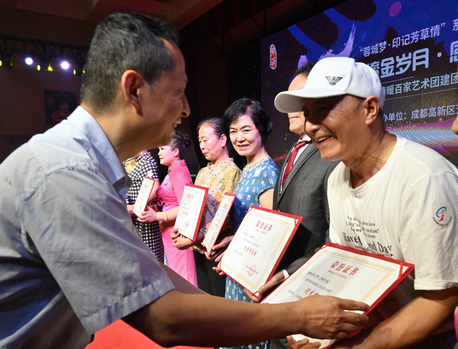 C:\Users\ADMINI~1\AppData\Local\Temp\WeChat Files\7a32177b3df39c724e0c77f6a0bef3a.jpg