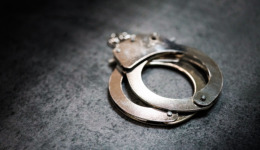 以垫支保费为由诈骗2400万元，中国人寿一支公司负责人获刑无期并遭终身禁业丨局外人