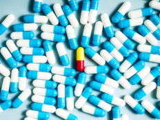 资产重组预案 “掺水” ，向日葵及两高管合计被罚510万