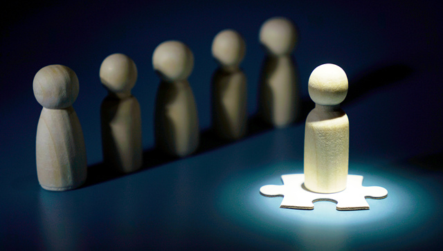 商业头条No.27｜大厂“秒批”时代