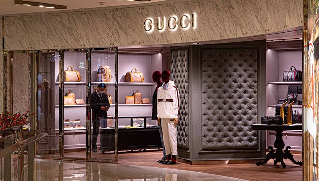 开云集团陷入至暗时刻，预计2024上半年利润下跌超四成