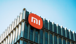 原來，盧偉冰才是小米的真命天子？