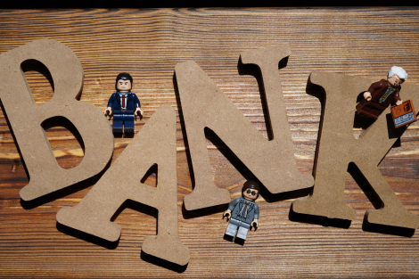 银行年报中的六大“真相”