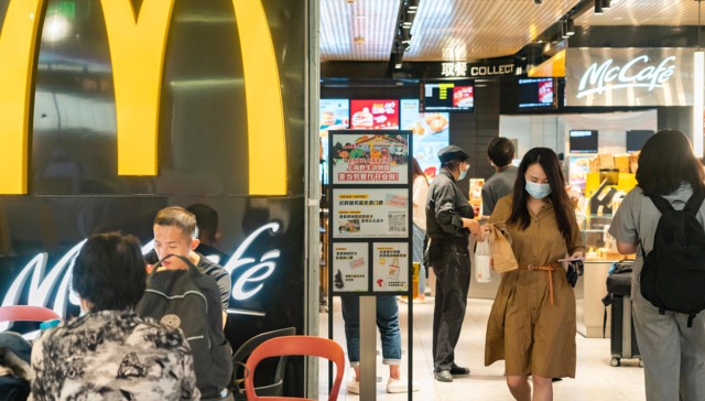 McDonald's eyes 1,000 more stores in China, strengthening its foothold