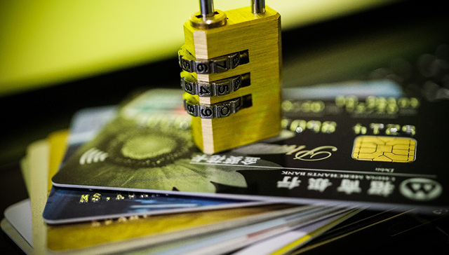 银行业;零售客户数;不增;银行客户数下降