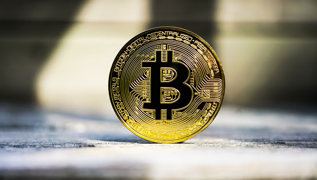 FTX on brink of bankruptcy after Binance backs out