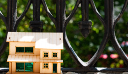 全国超300地调整楼市政策超900次，市场仍有待激活