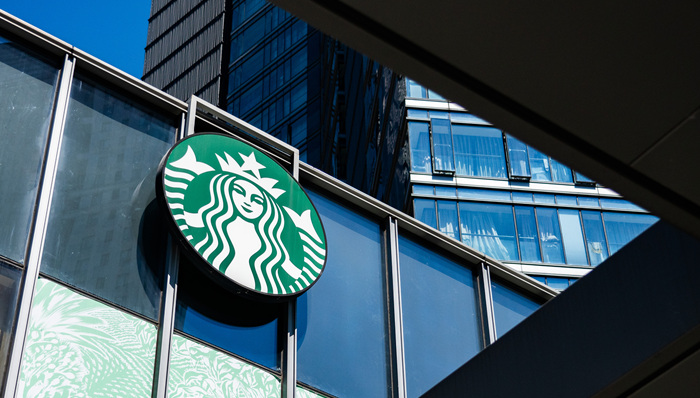 瑞幸大股东真买下星巴克中国股权会怎样？