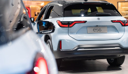 蔚来汽车亏损“魔咒”：“卖一辆亏13万”，毛利率的挑战与出路