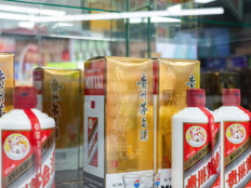 贵州茅台市值重返1.6万亿，飞天零售价再度上调