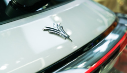 哪吒汽车，急于“闹海”