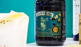 杀入酒水直播赛道，东方甄选能否成为“鲶鱼”？