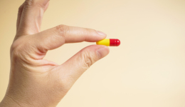 青春痘背后的大生意：痤瘡新藥市場(chǎng)的博弈