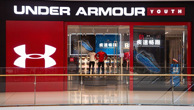 押注数字化转型、新帅上任，安德玛在低谷中自救