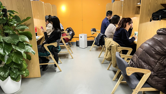 Assembly-line journalists: how J-school admission became an industry