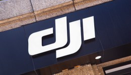 大疆：无人机撞上天花板，车载能否驶进快车道？