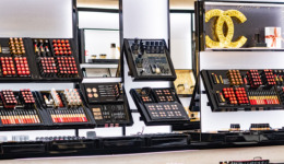 過(guò)去一年10多起新規(guī)落地，事關(guān)2023年每個(gè)美業(yè)人