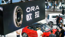 女性偏爱新能源，车企如何获芳心？