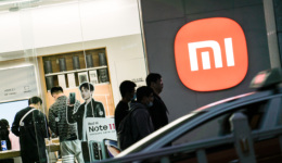 雷军的高端化，可能要在小米汽车上做成了